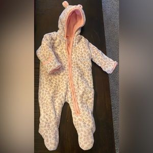 Cheetah print snowsuit 0-3 months
